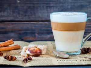 Cafe Macchiato